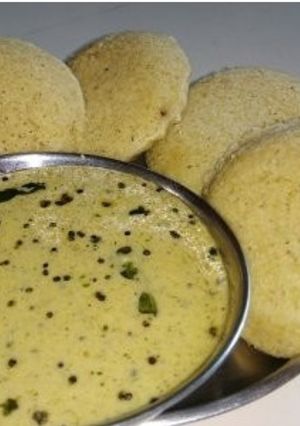 A picture of Oats Idli.