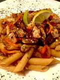 Zöldsèges garnèla wokban, shitake gombával és pirított penne tésztával