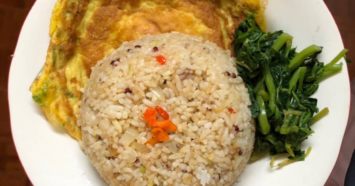 Resep Nasi goreng 3 bawang (bawang putih, bombay, daun bawang) oleh