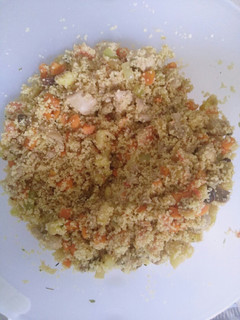 Una foto de Cuscús de pollo y verduras