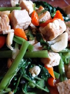 Foto resep Tumis Kangkung Tempe