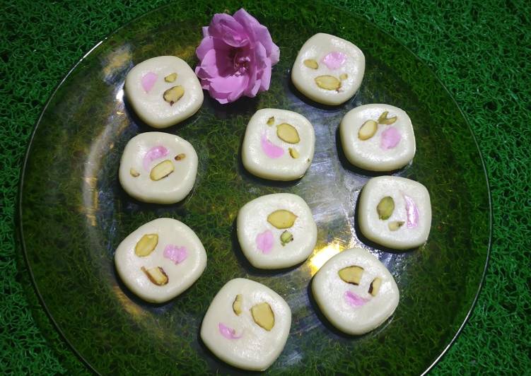 Simple Way to Prepare Speedy Milk Peda