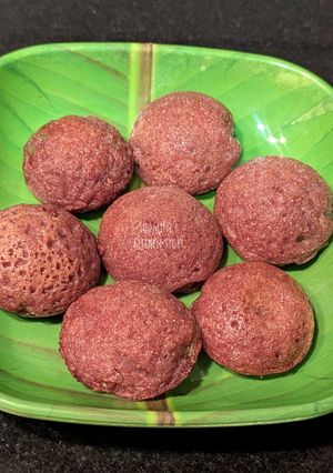 A picture of Ragi appe (Kids friendly).