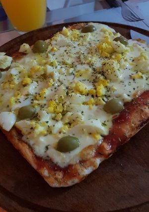 Una foto de Pizza casera (con ketchup)