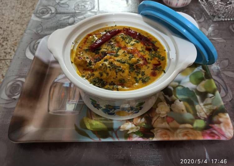 Recipe of Homemade Resturant style Punjabi kadhi pakora