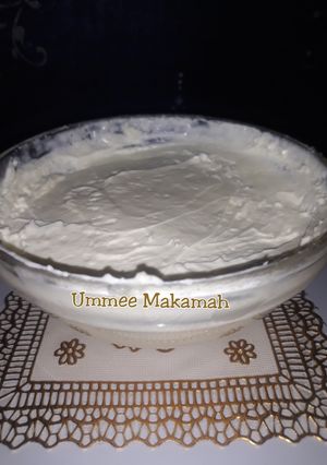 A picture of Homemade Mayonnaise.