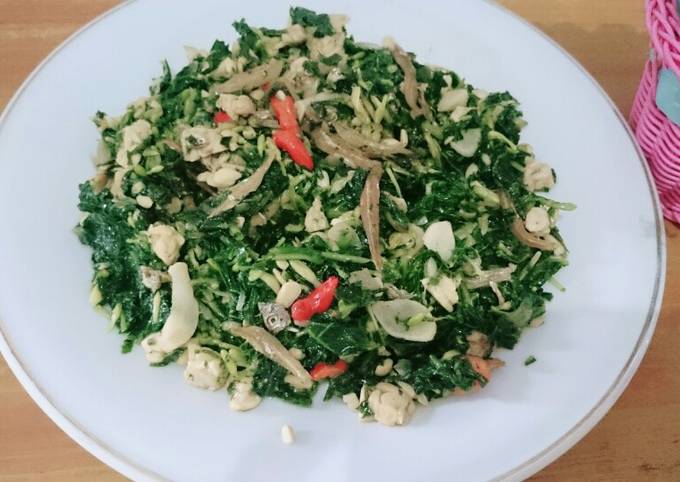 Resep Tumis kembang Daun pepaya,Teri dan tempe, Enak Banget