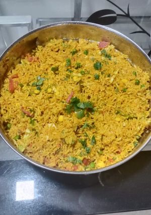 વેજ બિરયાની(Veg Biryani Recipe in Gujarati) રેસીપી મુખ્ય ફોટો
