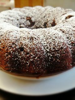 Una foto de Bizcocho de Chocolate, Pasas y Frutas