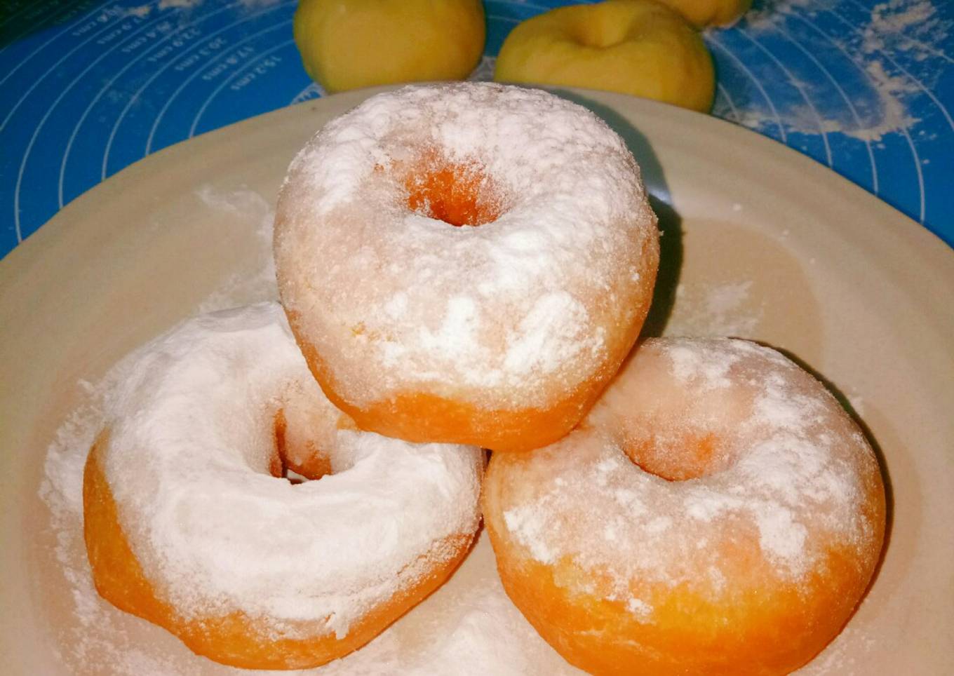 Donat lembut Tanpa Telur
