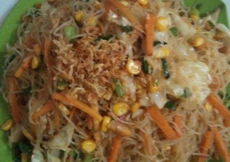 Resep Bihun goreng oleh Bunda Abraham - Cookpad