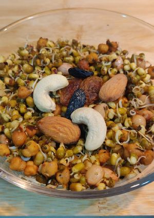A picture of Stir Fry Sprouts.