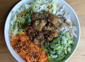 Une photo de 🥢 Bibimbap végétarien