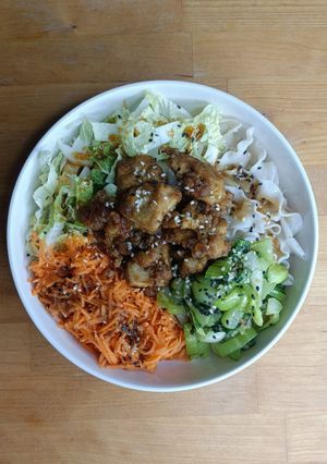 Une photo de 🥢 Bibimbap végétarien