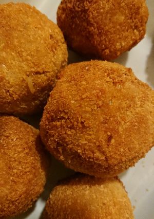 Una foto de Croquetas de arroz