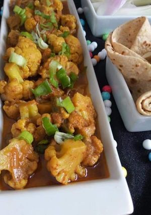 गोभी की सब्जी (Gobhi ki sabzi recipe in hindi) रेसिपी मुख्य फोटो