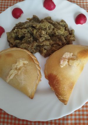 Foto principal de Empanadas rellenas de bacón y queso conté al horno