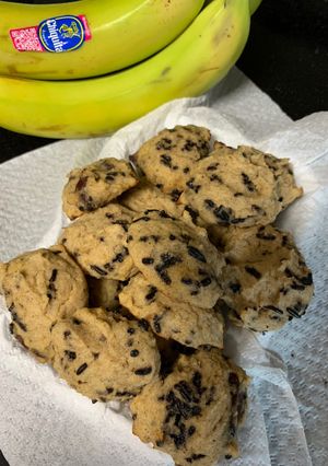 Rizslisztes csokis-banános cookie recept fotója