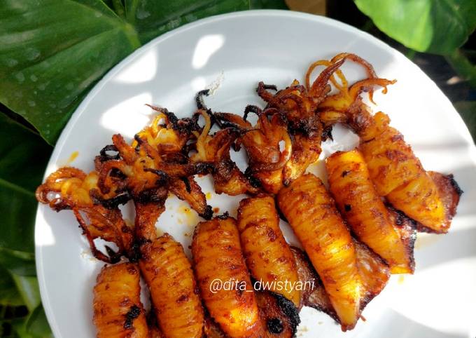 Resep Cumi Bakar Pedas Oleh Dita Dwistyani Cookpad