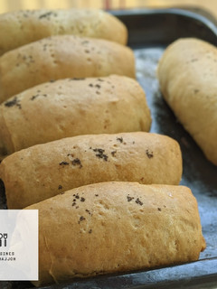 A picture of Baked fish roll.