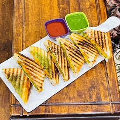 A picture of Veg grill sandwich.
