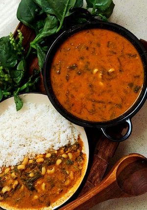 A picture of Black eye-pea Malabar Spinach Curry (No oil).