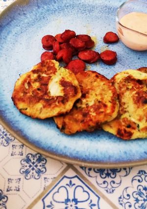 Foto principal de Tortitas de calabacín y feta