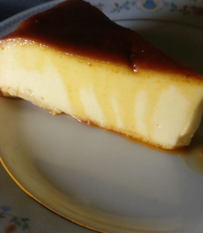 Una foto de Flan napolitano