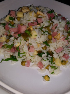 Una foto de Arroz tres delicias