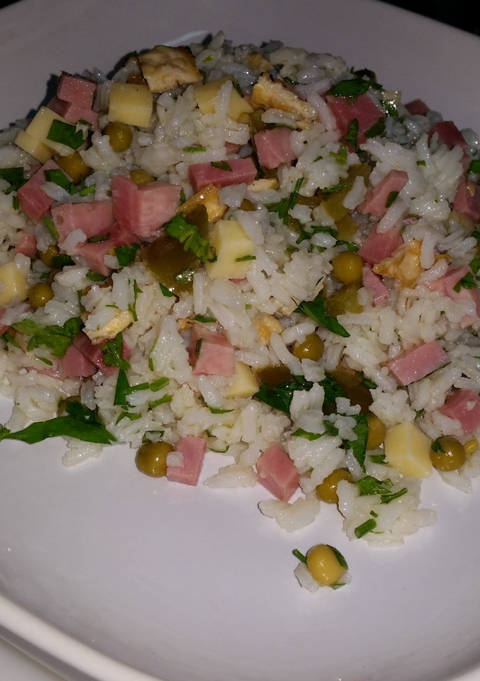 Una foto de Arroz tres delicias