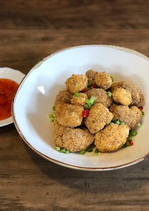 A picture of Baked Salt & Pepper Cauliflower Bites.