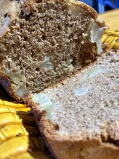 Una foto de Budín húmedo de peras
