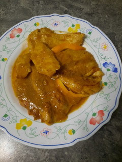 Una foto de Pechugas de pollo en salsa de naranja
