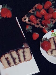 صورة لوصفة كيكة الفانيلا بصوص الشوكولاته