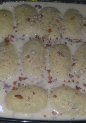 A picture of Rasmalai.