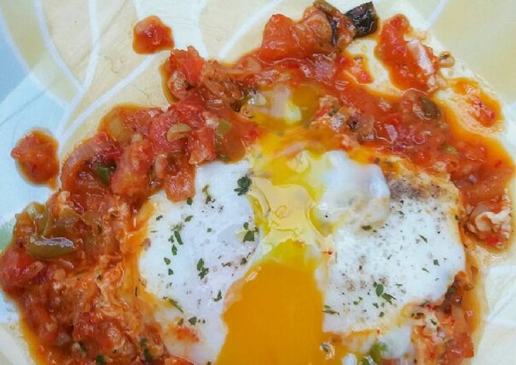 step by step Menyiapkan Shakshuka yang Enak Banget