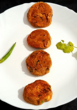 A picture of Jackfruit Galouti Kebabs.