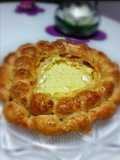 Rosca de queso camembert y Frankfurt (hojaldre)
