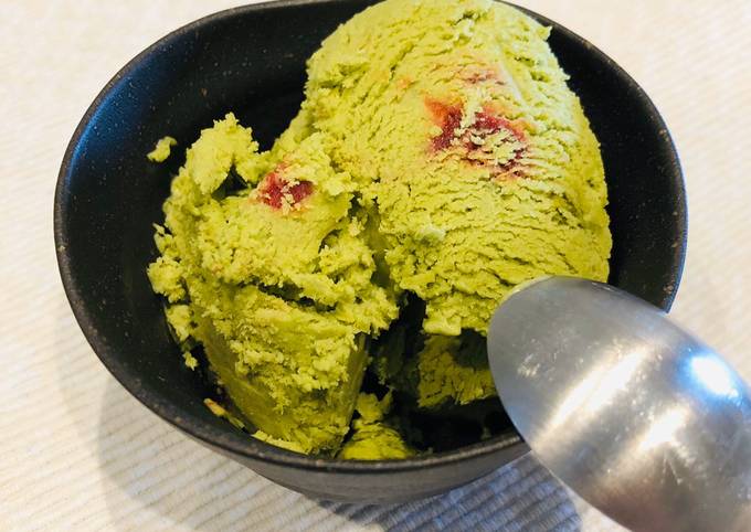 Soy milk green tea ice cream