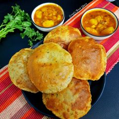 A picture of Bedmi Puri.