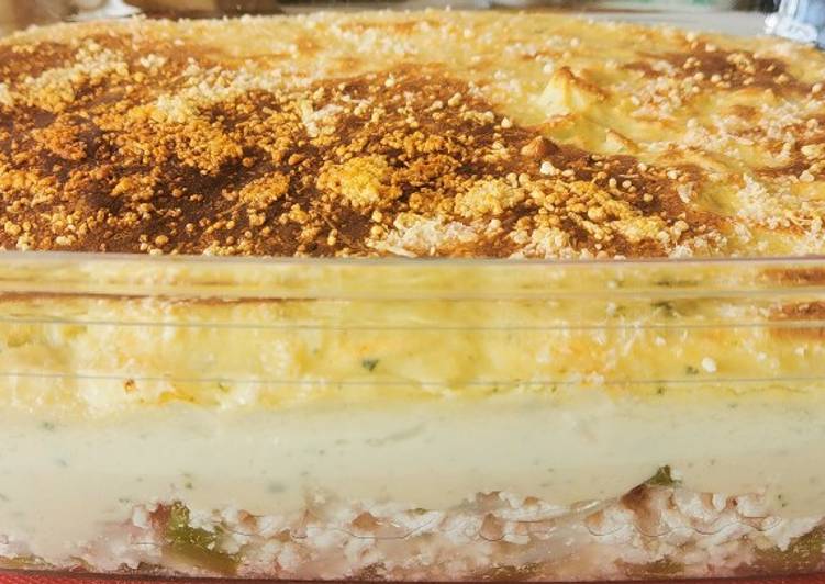 Pastel de papas y coliflor con pino de pavo