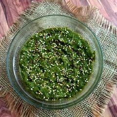 A picture of Mint, coriander & capsicum chutney.