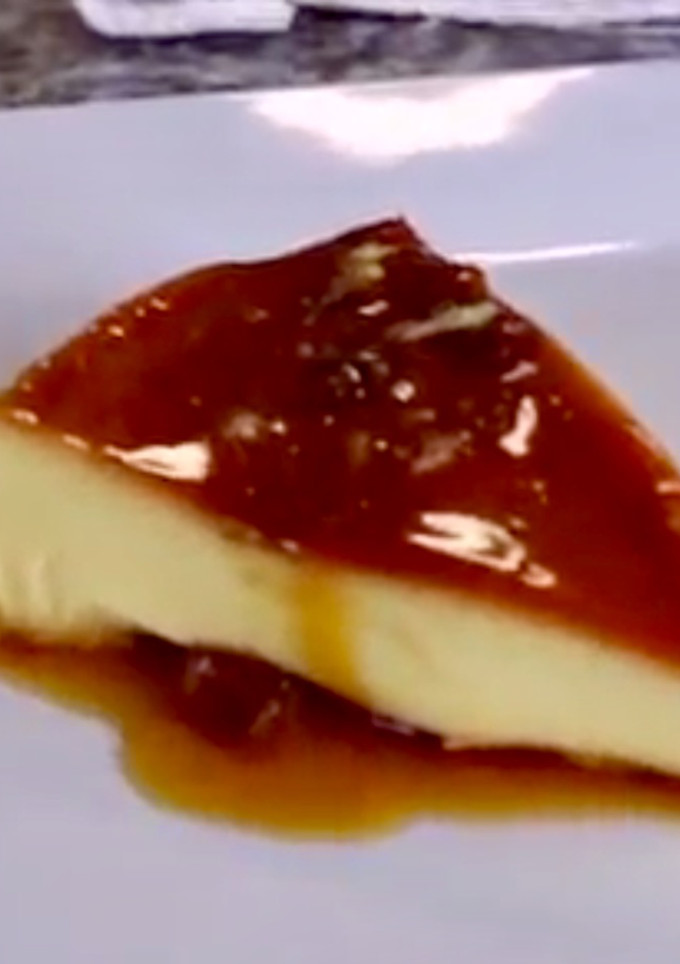 Una foto de FLAN brasileño