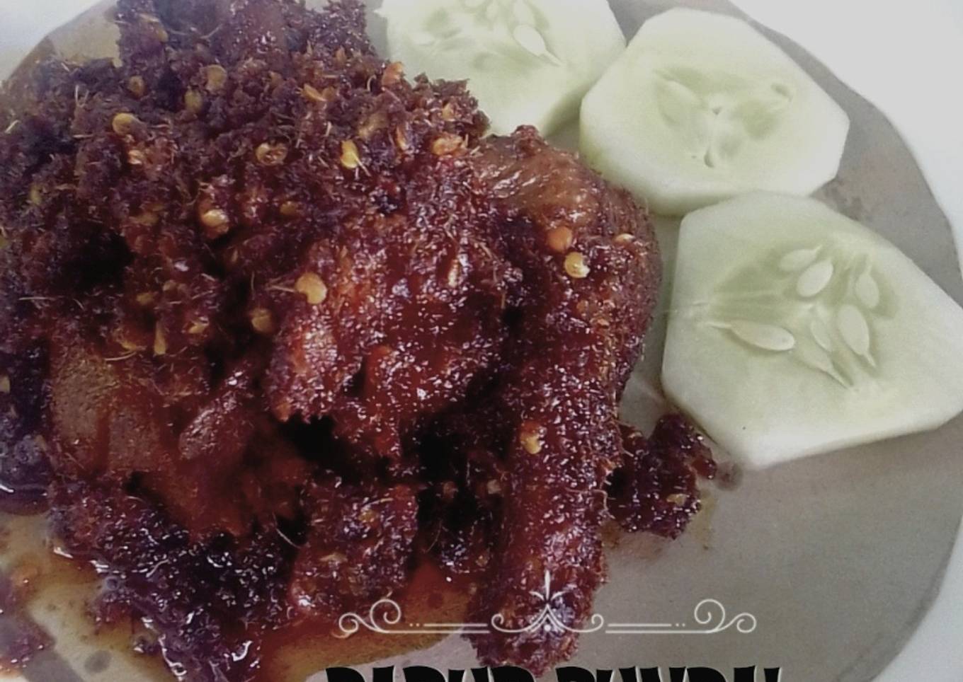 Bebek bumbu hitam madura
