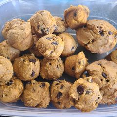 A picture of Easy pumpkin muffins.