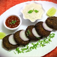 A picture of Shami kabab.