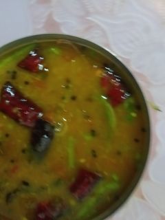 இன்ஸ்டன்ட் இட்லி சாம்பார் (Instant idli sambar recipe in tamil) செய்முறை முக்கிய புகைப்படம்