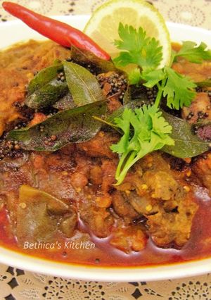 A picture of Mutton Dalcha - Hyderabadi style.