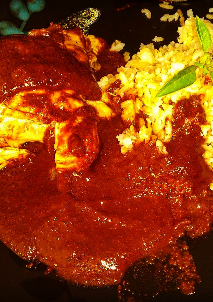 Una foto de Mole poblano