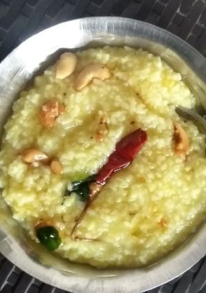 तड़का खिचड़ी(tadka khichdi recipe in hindi) रेसिपी मुख्य फोटो